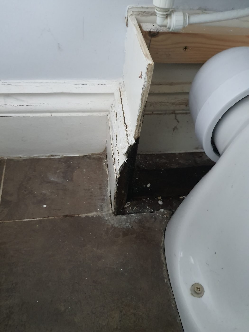 Example of poor plumbing workmanship